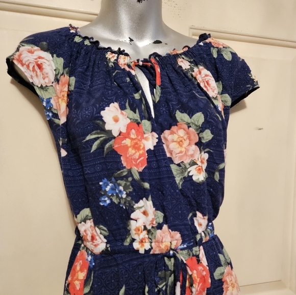 TORRID Mini Challis Tie-Front Skater Dress - Picture 9 of 11